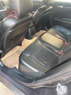 کرایسلەر 300